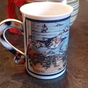 4.. Danbury mint cat cup